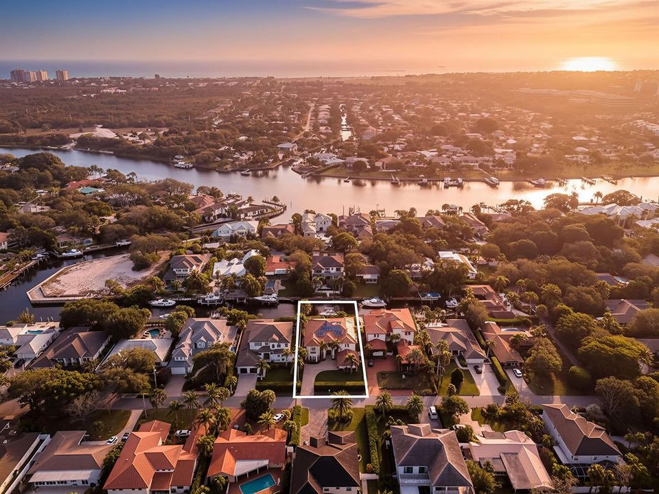 12860InshoreDr-Sunrise02a