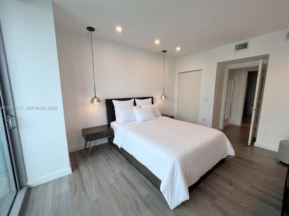 En Renta: $3,400 (1 camas, 1 baños, 812 Pies cuadrados)