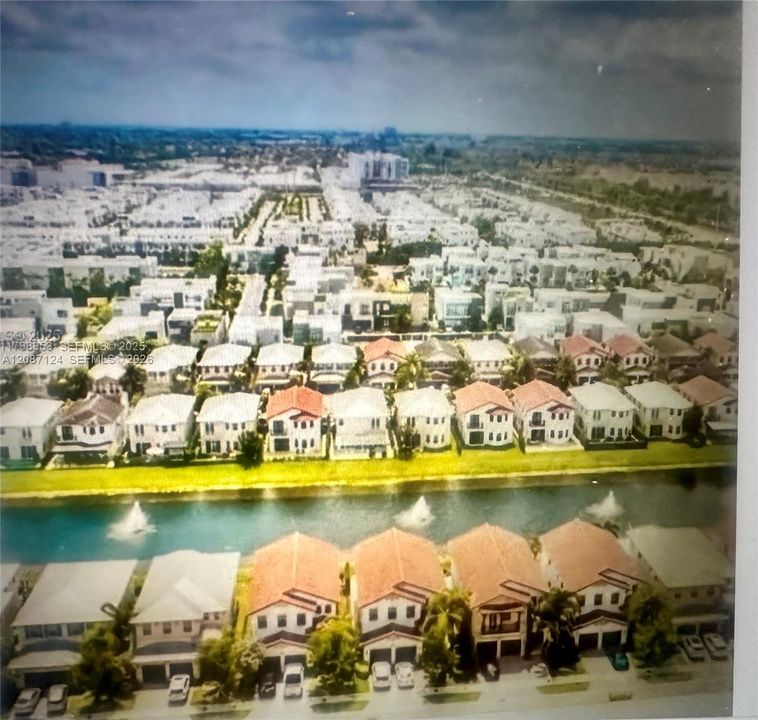For Rent: $6,800 (5 beds, 5 baths, 3160 Square Feet)