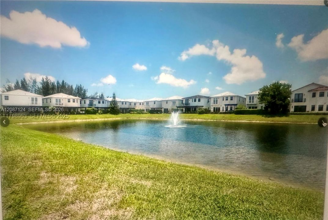 For Rent: $6,800 (5 beds, 5 baths, 3160 Square Feet)