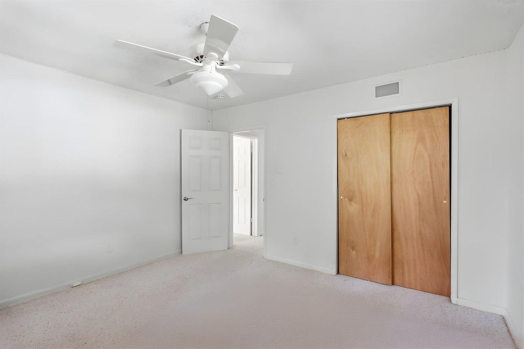 31-web-or-mls-017_0E2A2867 furniture rem