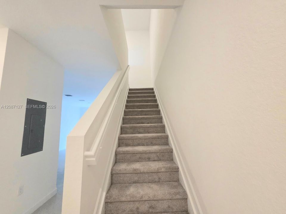 En Renta: $2,500 (3 camas, 3 baños, 0 Pies cuadrados)