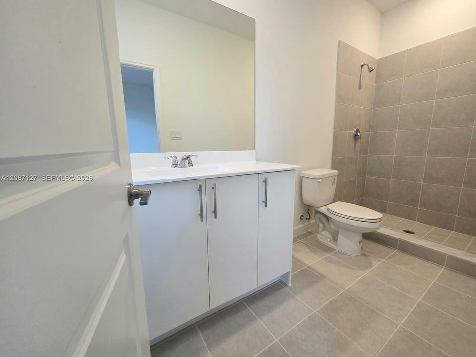En Renta: $2,500 (3 camas, 3 baños, 0 Pies cuadrados)