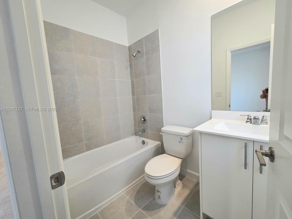 En Renta: $2,500 (3 camas, 3 baños, 0 Pies cuadrados)