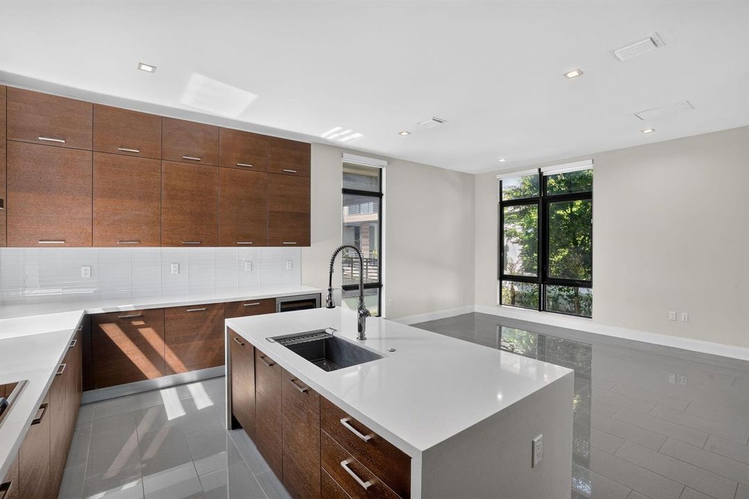 23-web-or-mls-DSC00740