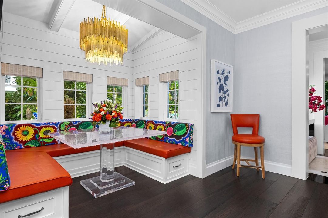 Breakfast Nook