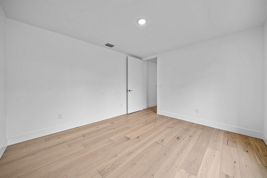 030-5725AspenGreenCourt-DelrayBeach-FL-3