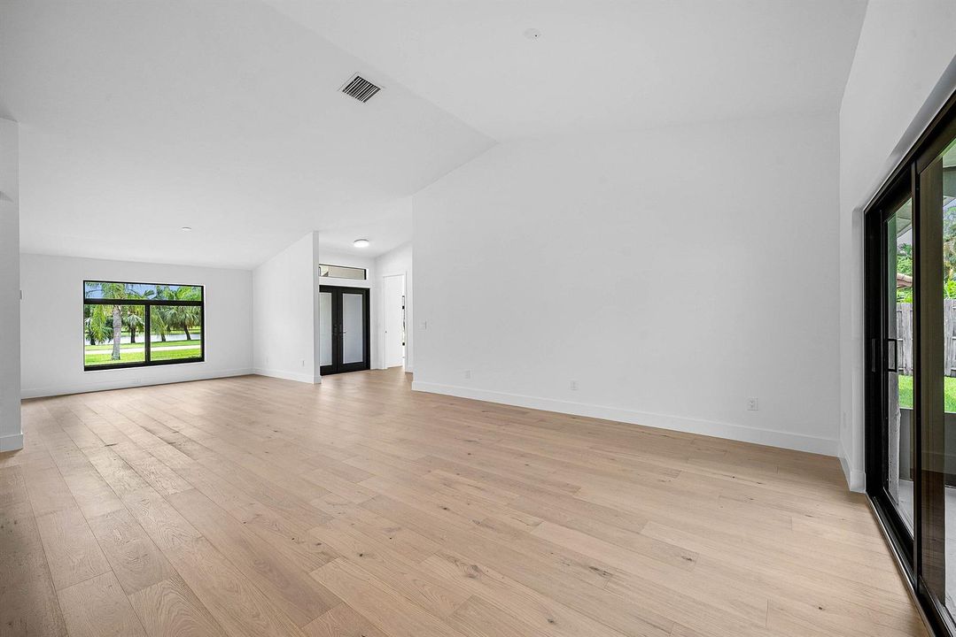 010-5725AspenGreenCourt-DelrayBeach-FL-3