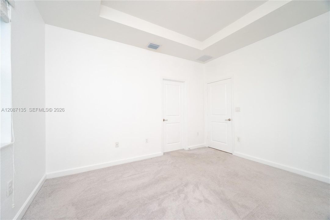 For Rent: $2,800 (3 beds, 2 baths, 1442 Square Feet)