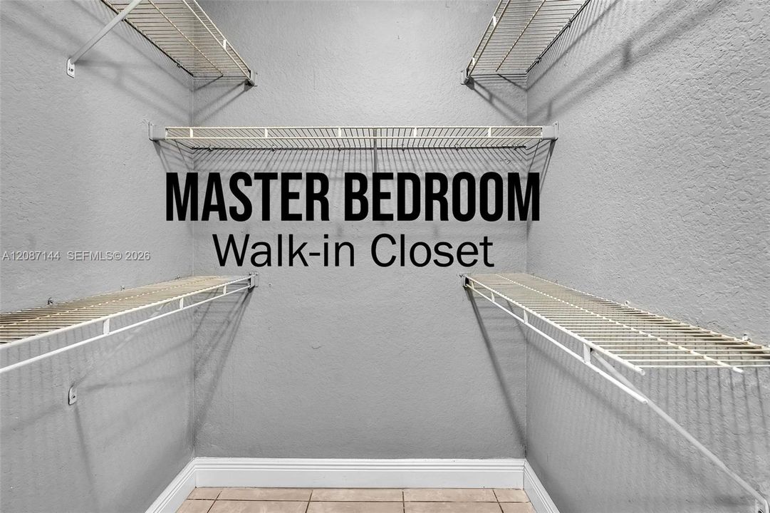 For Rent: $2,295 (2 beds, 2 baths, 1038 Square Feet)