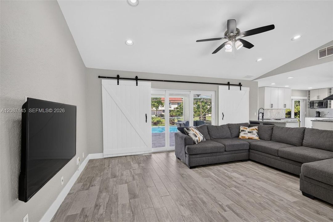 For Rent: $6,000 (4 beds, 2 baths, 2436 Square Feet)