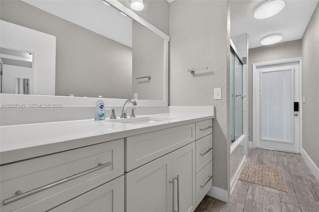 For Rent: $6,000 (4 beds, 2 baths, 2436 Square Feet)