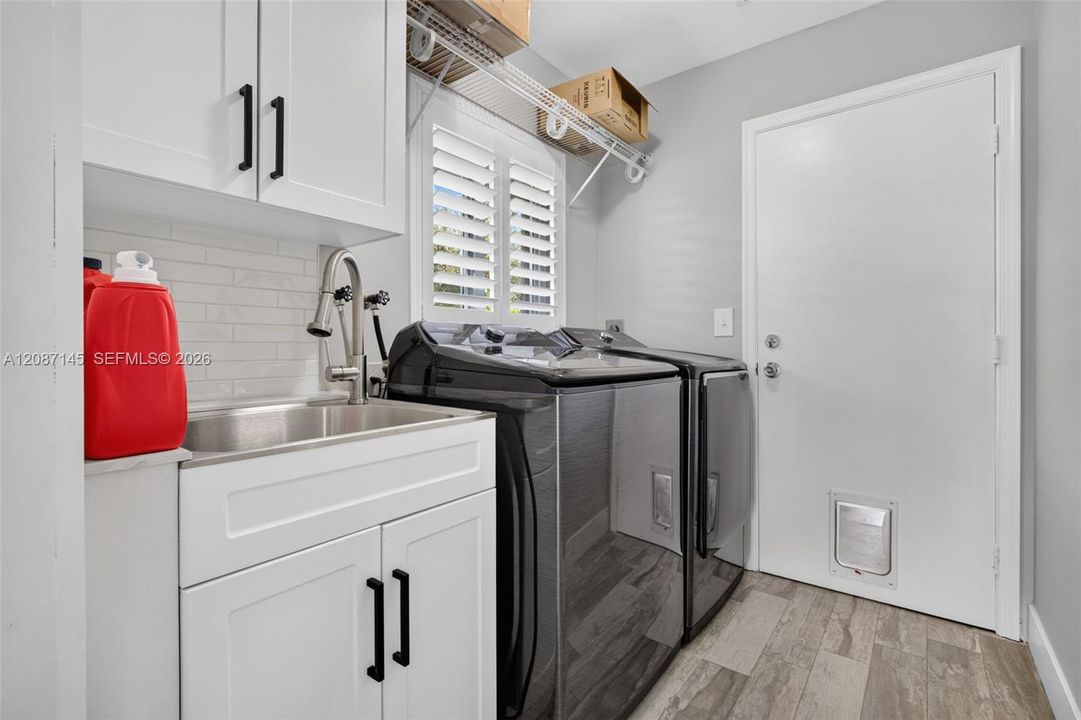 For Rent: $6,000 (4 beds, 2 baths, 2436 Square Feet)