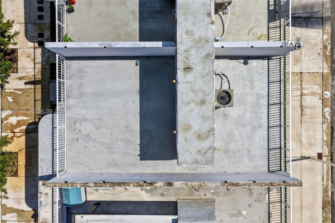 En Venta: $359,999 (4 camas, 3 baños, 1434 Pies cuadrados)