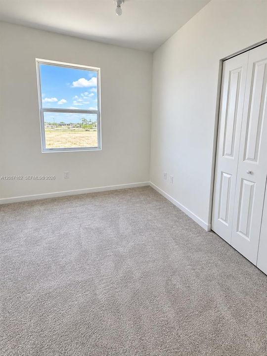 For Rent: $3,200 (3 beds, 2 baths, 1393 Square Feet)