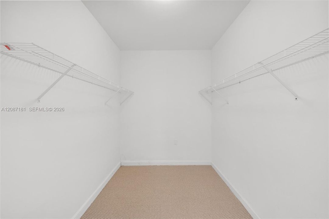 En Venta: $1,799,000 (2 camas, 2 baños, 1795 Pies cuadrados)