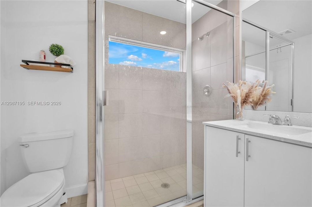 En Renta: $3,850 (3 camas, 2 baños, 1276 Pies cuadrados)