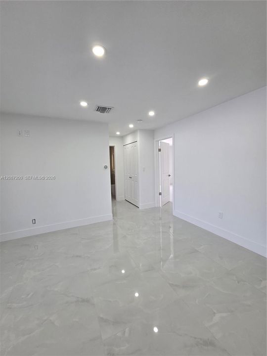 En Renta: $2,600 (2 camas, 2 baños, 948 Pies cuadrados)