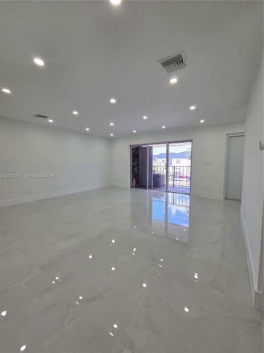 En Renta: $2,600 (2 camas, 2 baños, 948 Pies cuadrados)