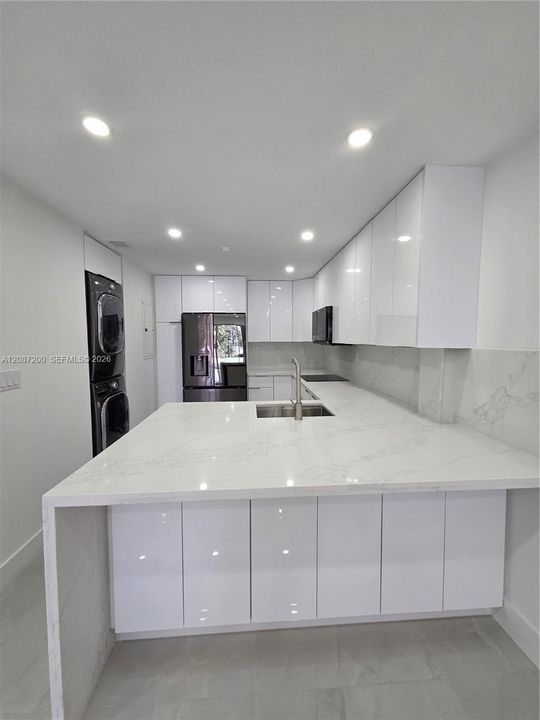 En Renta: $2,600 (2 camas, 2 baños, 948 Pies cuadrados)