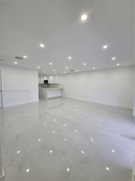 En Renta: $2,600 (2 camas, 2 baños, 948 Pies cuadrados)