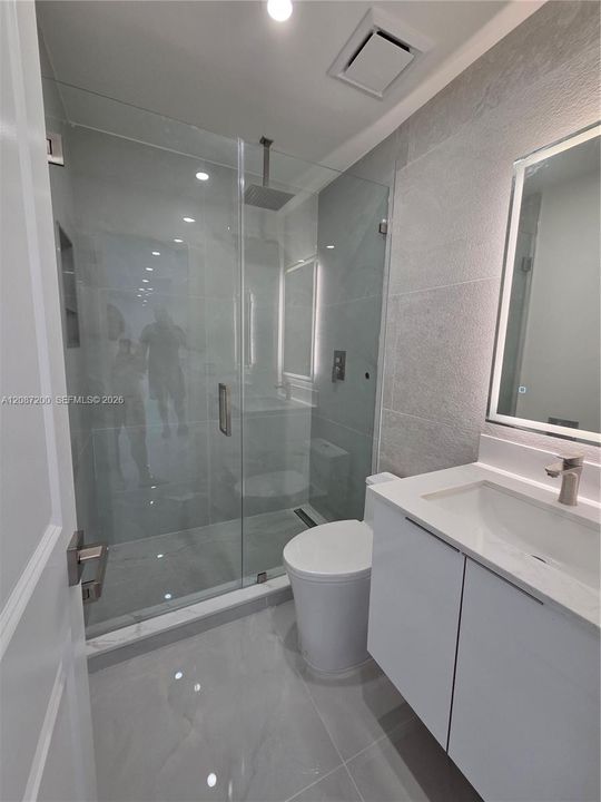 En Renta: $2,600 (2 camas, 2 baños, 948 Pies cuadrados)