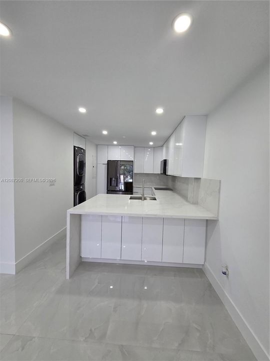 En Renta: $2,600 (2 camas, 2 baños, 948 Pies cuadrados)