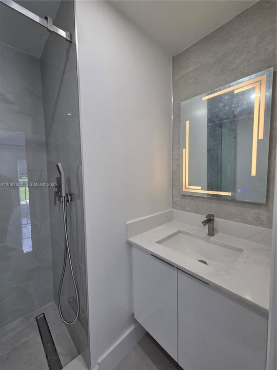 En Renta: $2,600 (2 camas, 2 baños, 948 Pies cuadrados)