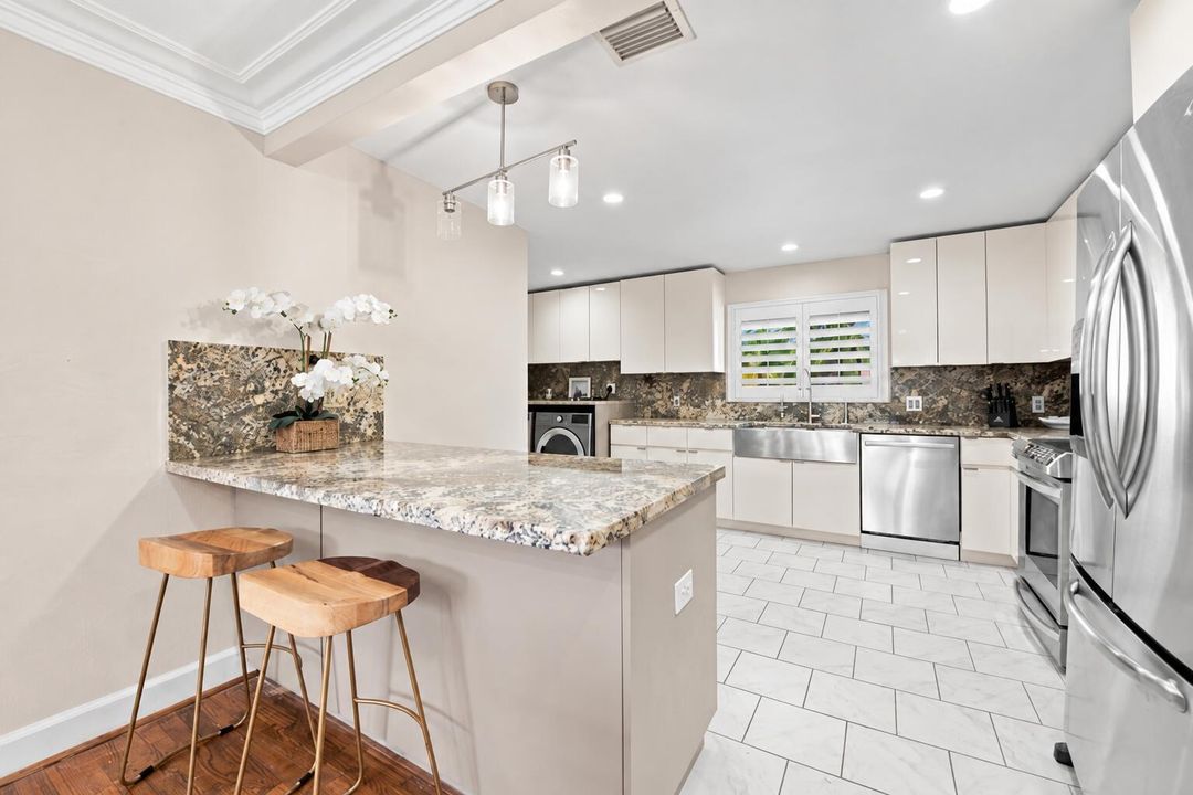 Kitchen 1