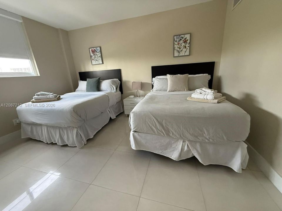 En Venta: $650,000 (2 camas, 2 baños, 1549 Pies cuadrados)