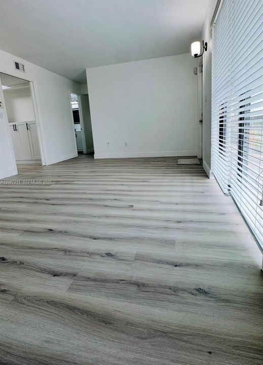 En Venta: $309,500 (2 camas, 2 baños, 1100 Pies cuadrados)