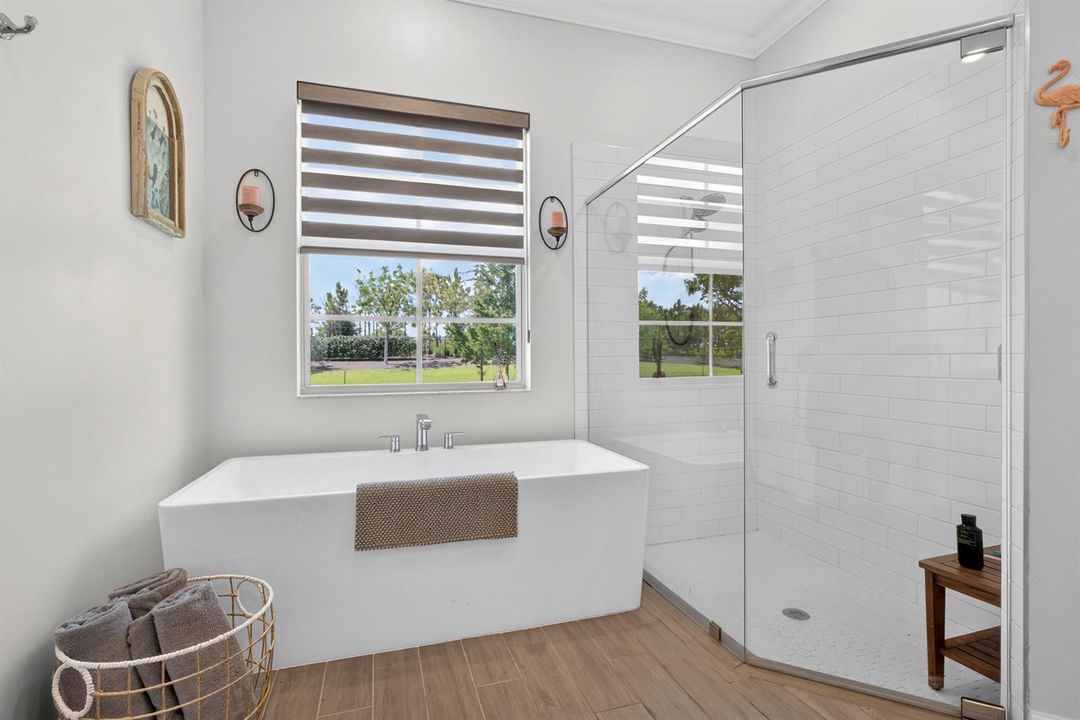43-print-BS1A6052 Primary Bathroom 3