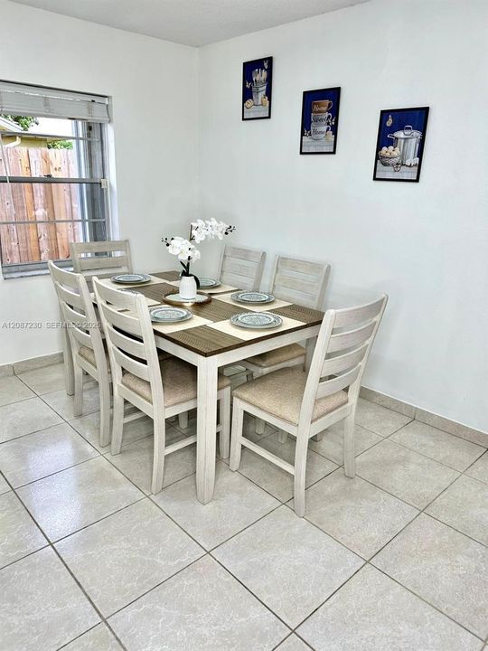 En Renta: $3,400 (3 camas, 2 baños, 1411 Pies cuadrados)