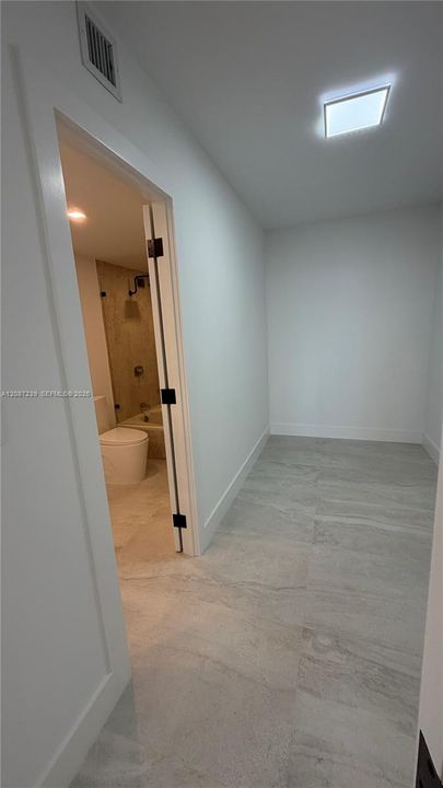 For Rent: $4,500 (2 beds, 3 baths, 1950 Square Feet)
