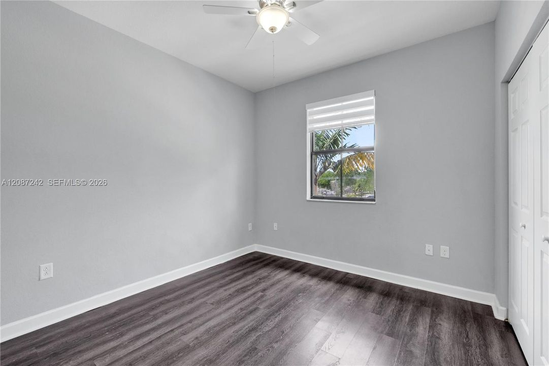 For Sale: $490,000 (3 beds, 2 baths, 1549 Square Feet)