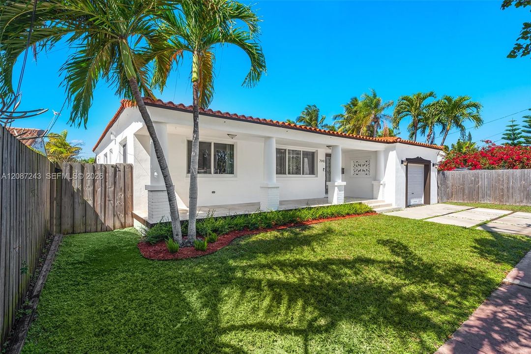 En Venta: $2,799,000 (4 camas, 2 baños, 2127 Pies cuadrados)