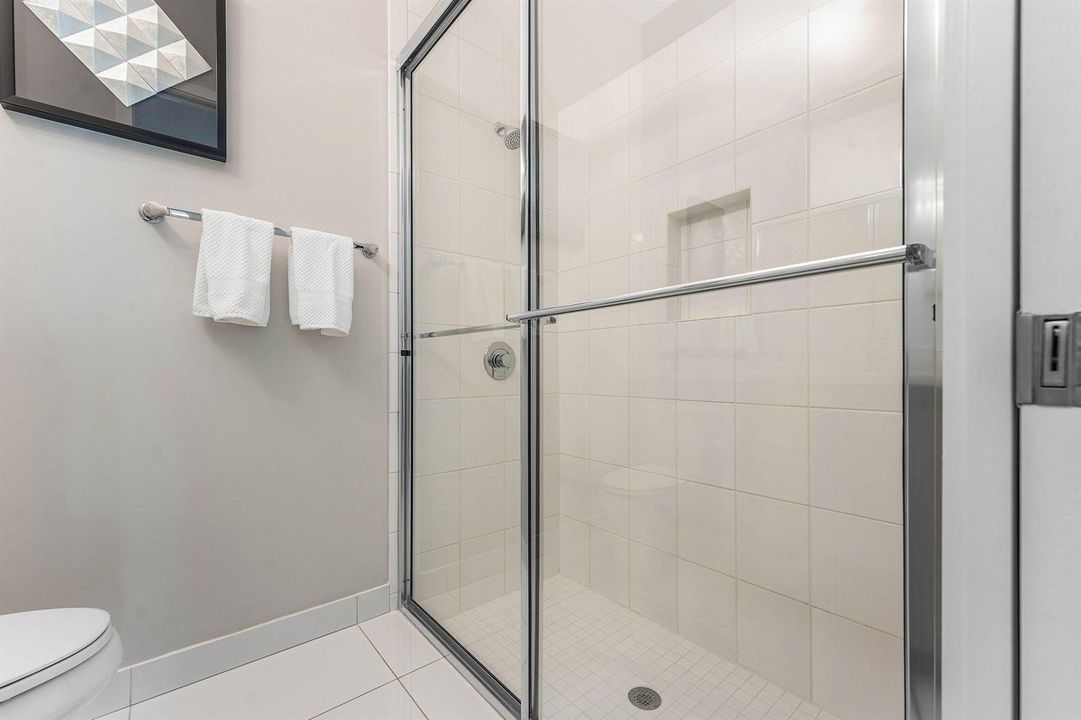 039-17516RainstreamRoad-BocaRaton-FL-334