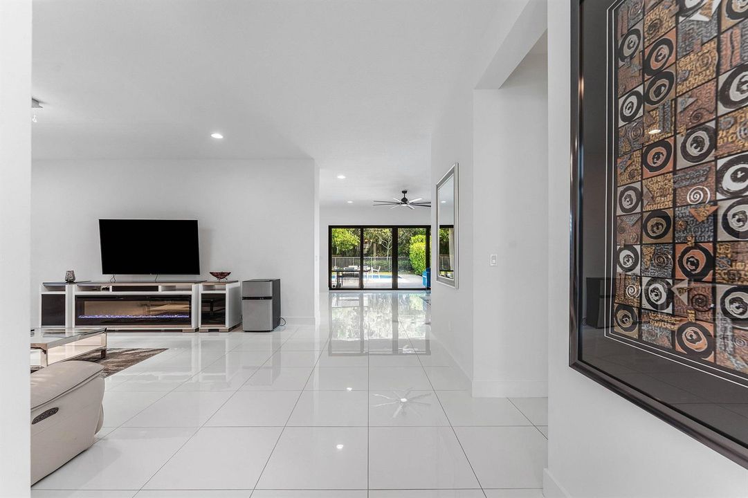 006-17516RainstreamRoad-BocaRaton-FL-334
