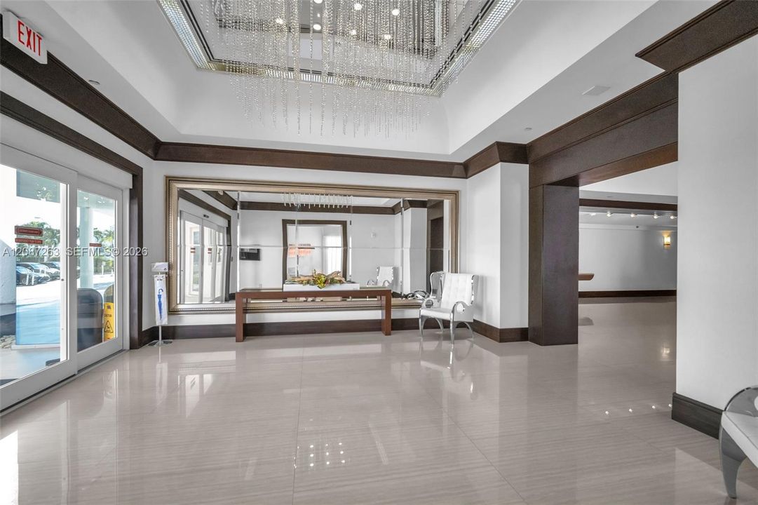 En Renta: $7,500 (2 camas, 3 baños, 2020 Pies cuadrados)