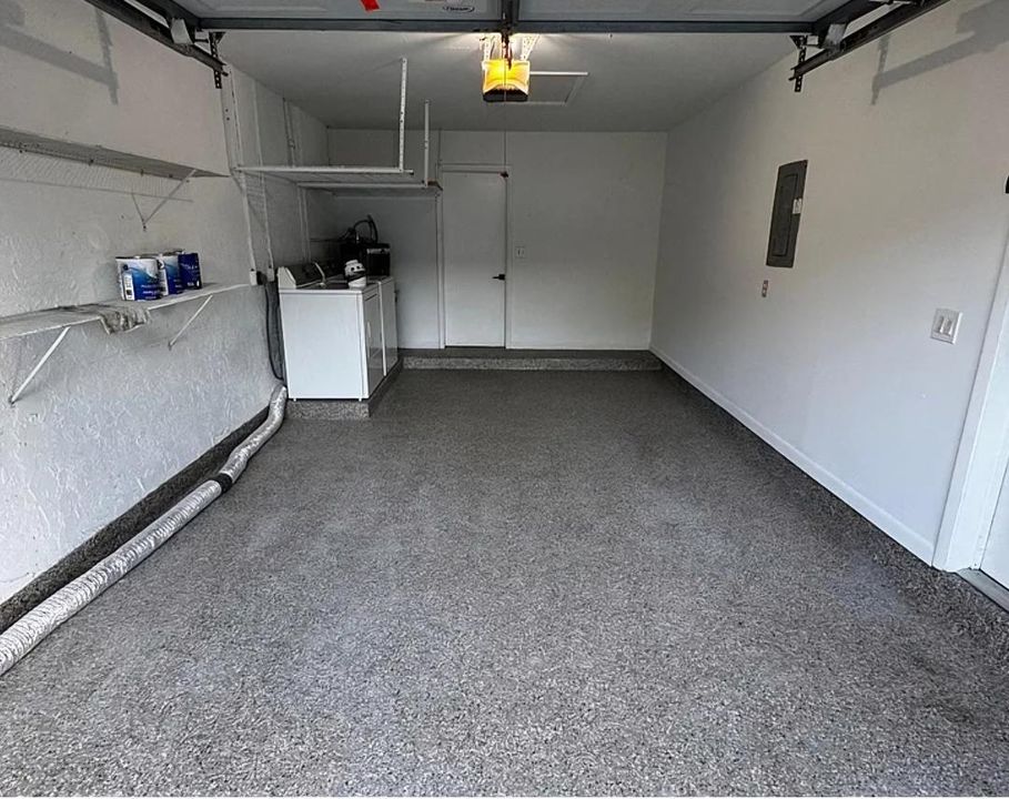 904 nw 50 garagem