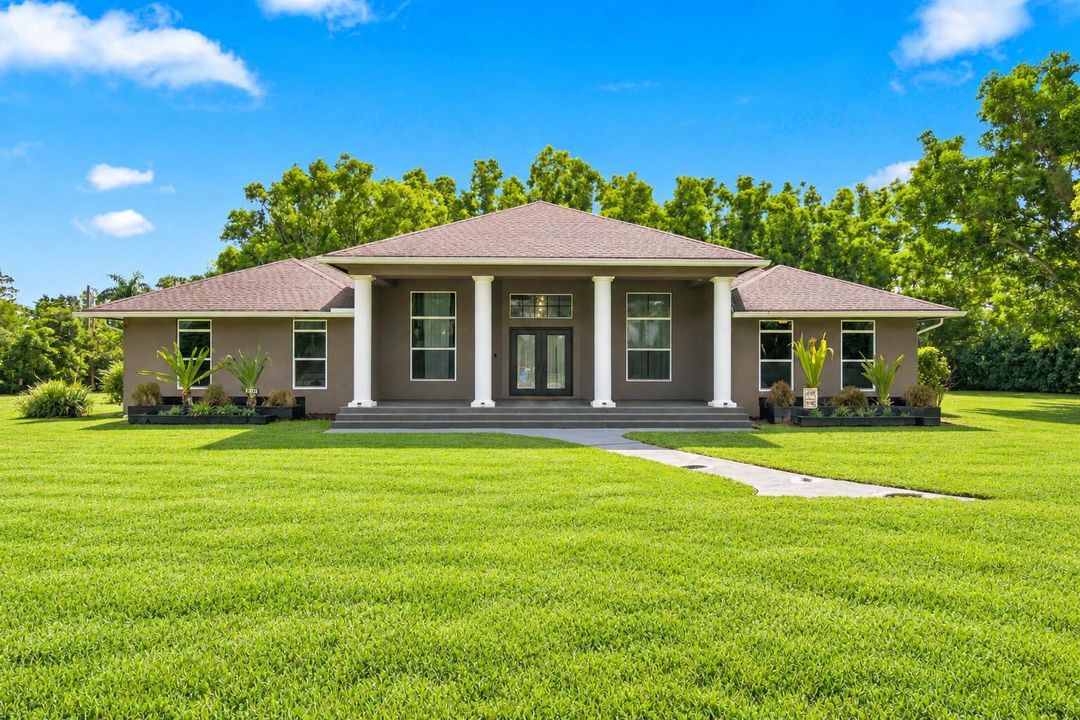 WELCOME HOME