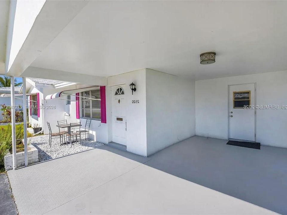 For Rent: $2,250 (3 beds, 2 baths, 1331 Square Feet)
