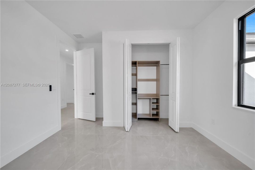 На продажу: $525,000 (0 спален, 0 ванн, 0 Квадратных фут)