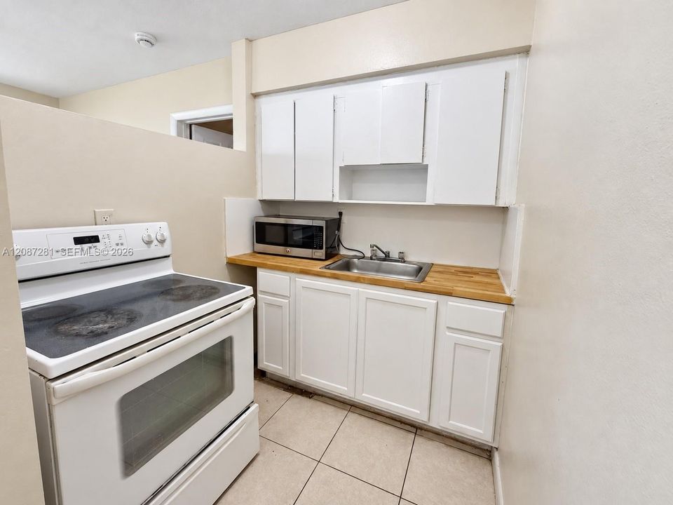 В аренду: $1,400 (1 спален, 1 ванн, 506 Квадратных фут)