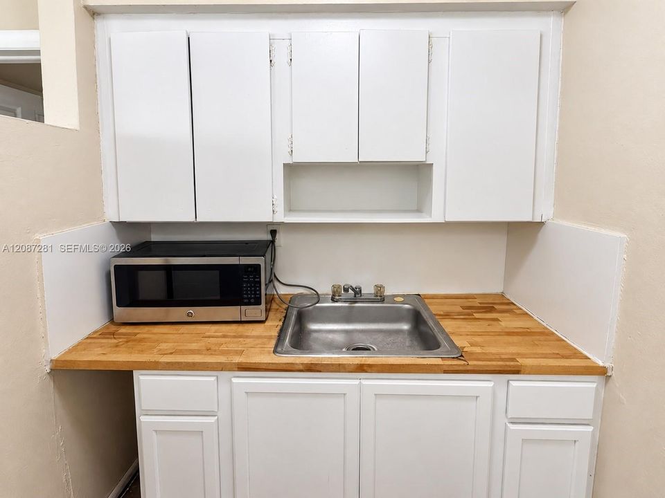 В аренду: $1,400 (1 спален, 1 ванн, 506 Квадратных фут)