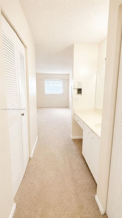 For Sale: $169,999 (2 beds, 2 baths, 1106 Square Feet)