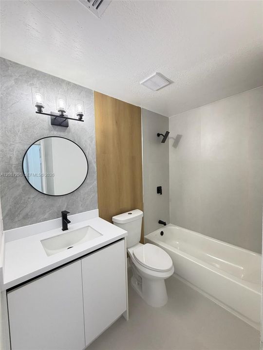На продажу: $499,999 (3 спален, 2 ванн, 1083 Квадратных фут)