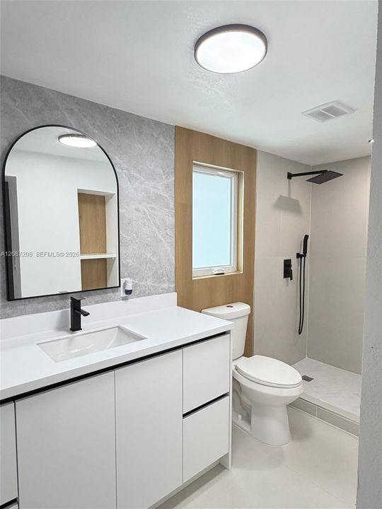На продажу: $499,999 (3 спален, 2 ванн, 1083 Квадратных фут)