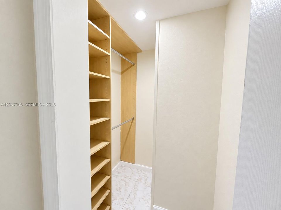En Renta: $1,795 (1 camas, 1 baños, 800 Pies cuadrados)