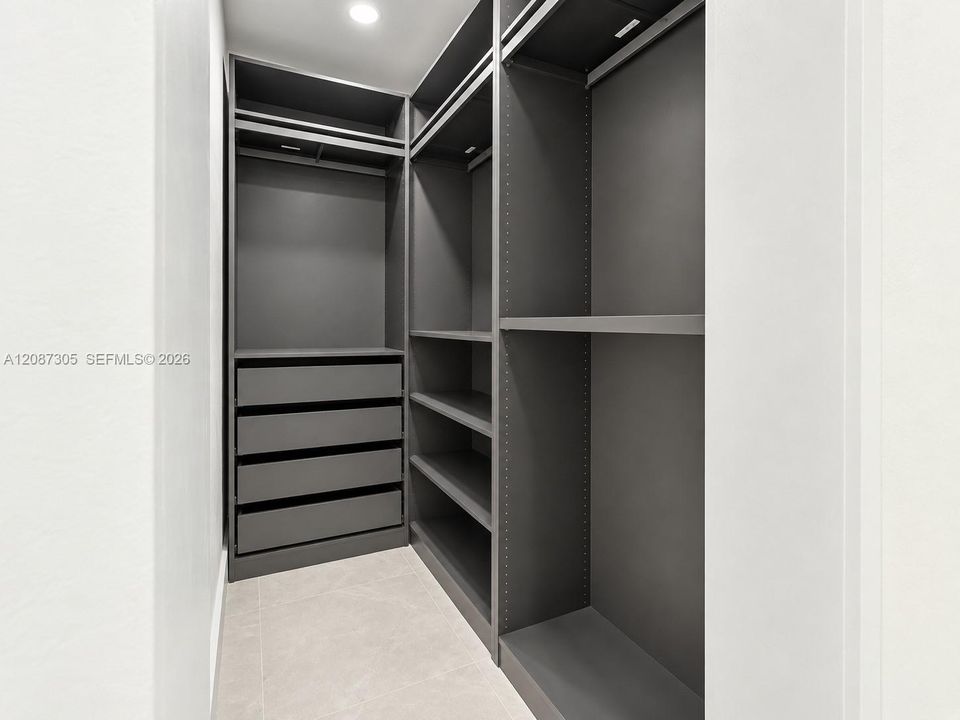 En Renta: $3,300 (3 camas, 2 baños, 832 Pies cuadrados)